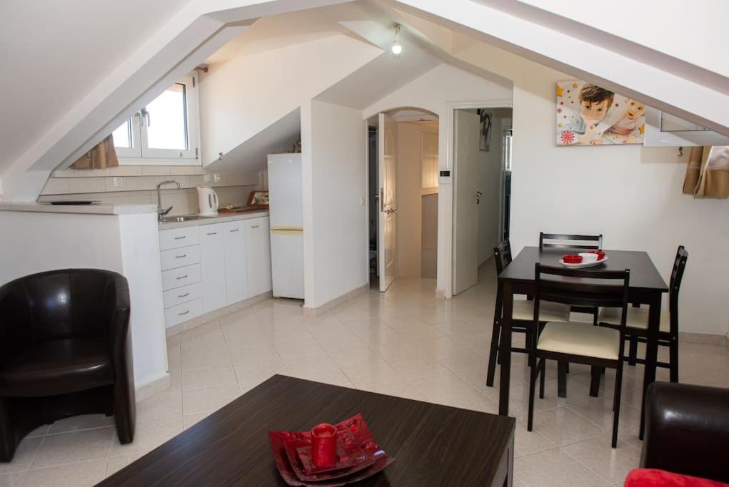 Attic Flat "Tsoukalas Group" Zakynthos Town Exterior foto